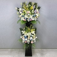 お供えスタンド生花 [お届け可能エリア：豊橋市・浜松市]